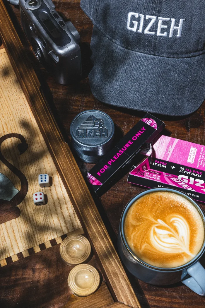 GIZEH PINK King Size Slim + Active Filter – Bild 2